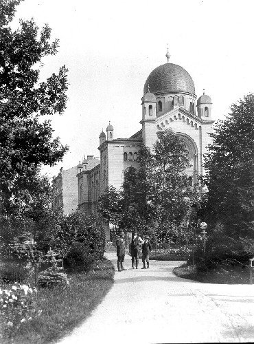 visit cheb
neue synagoge