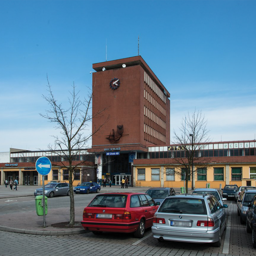 visit cheb
der bahnhof