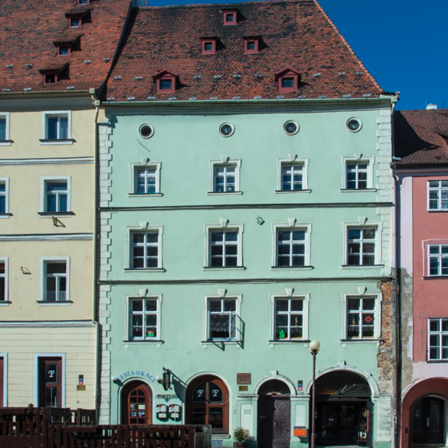 visit cheb 
            dům minetti