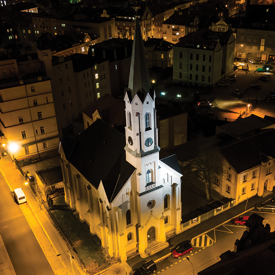 visit cheb 
            die evangelische friedenskirche