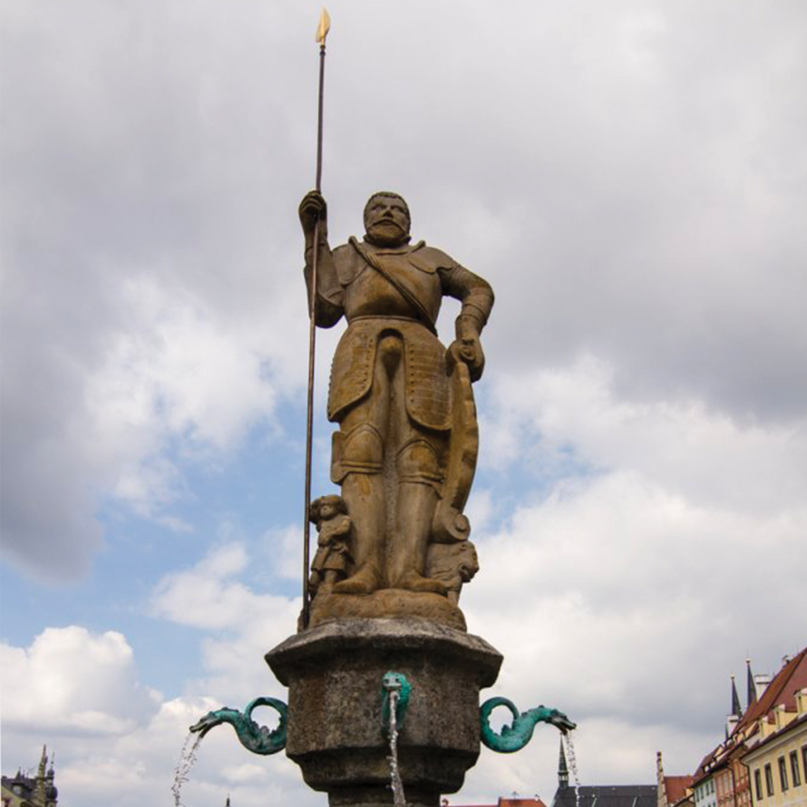 visit cheb 
            rolandbrunnen